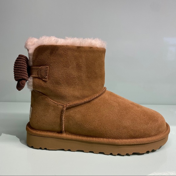 UGG | Mini Bailey Corduroy Bow In Chestnut NEW 7 - Picture 2 of 11